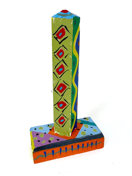 Colorful Totem Stand 2