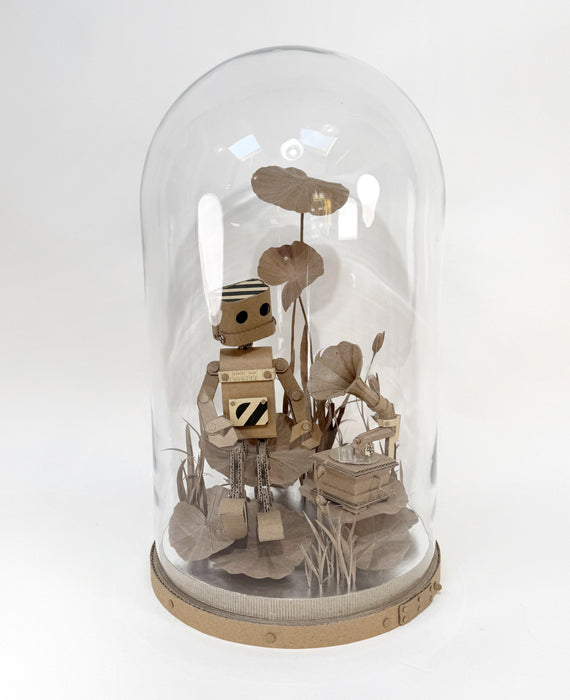 Robot and Gramophone