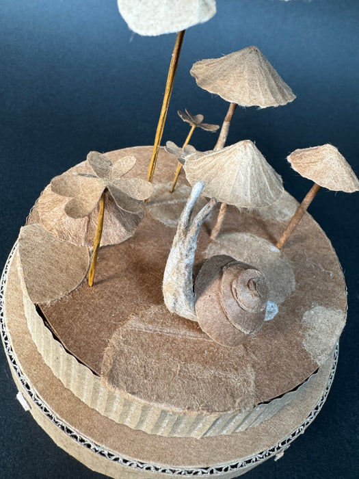 Snail (Mushroom Field)